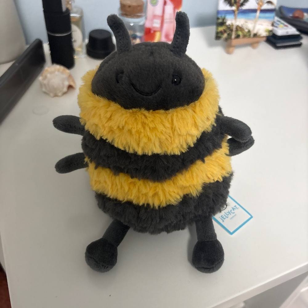 Albee bee Jellycat